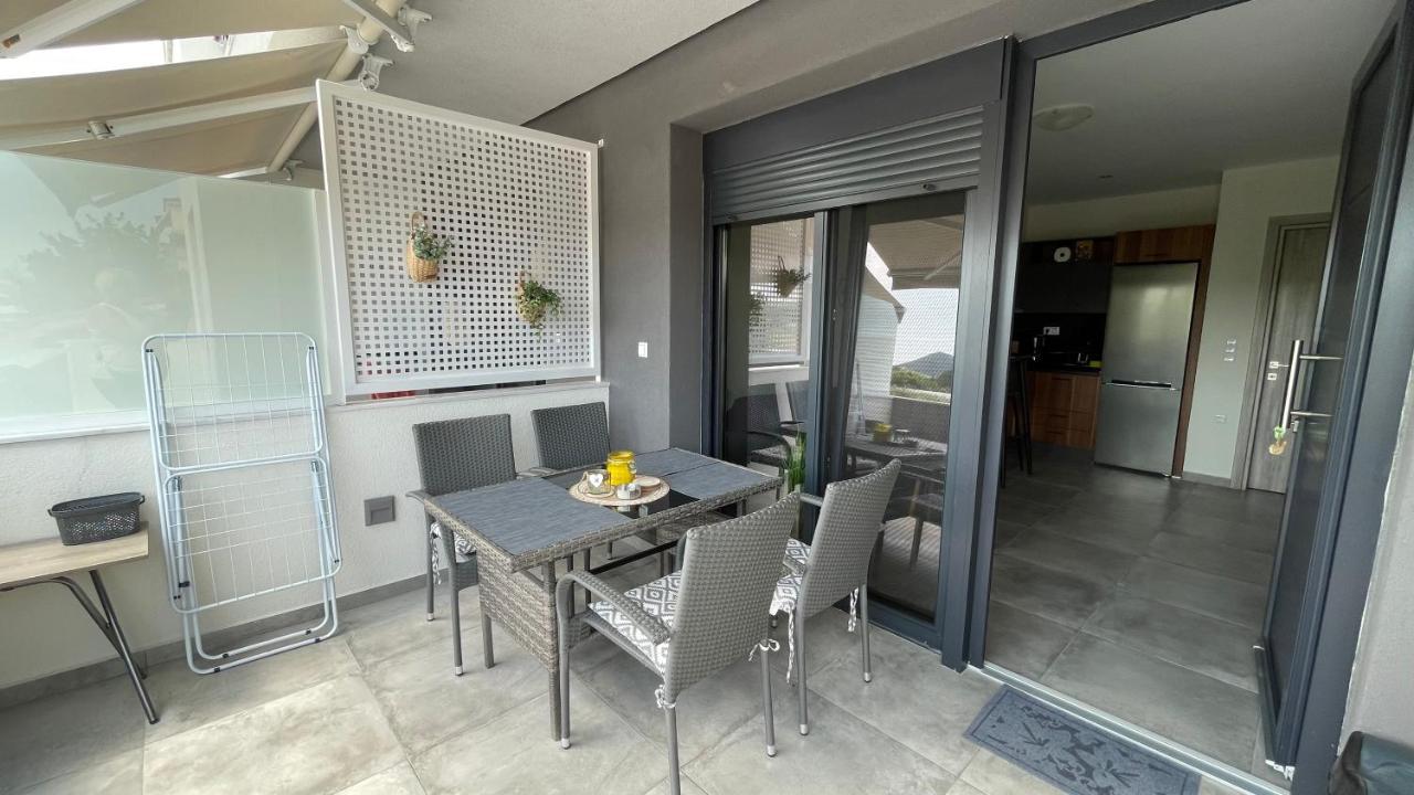 Thalassa Apartment Неа-Перамос Экстерьер фото